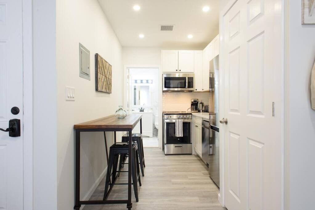 240-15 Luxury Prime Location W&d Apartamento
